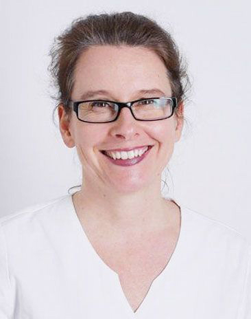 Frau Dr. med. Marina Kurzen